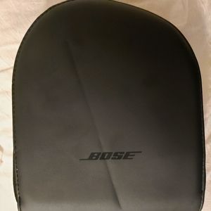 Bose Soundtrue headphones